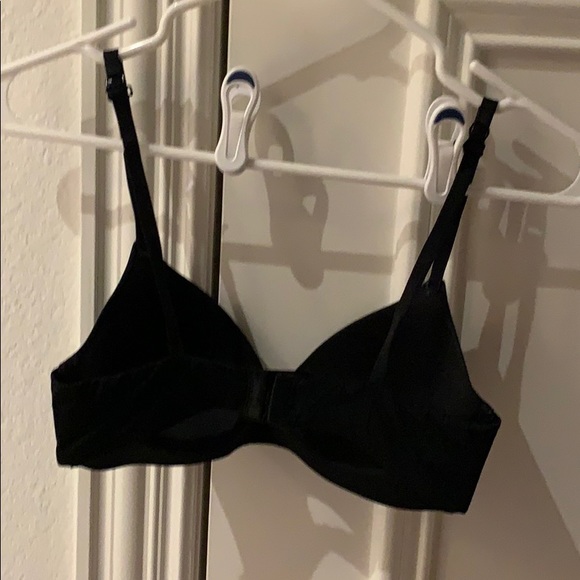 Simple back bra - Picture 3 of 3